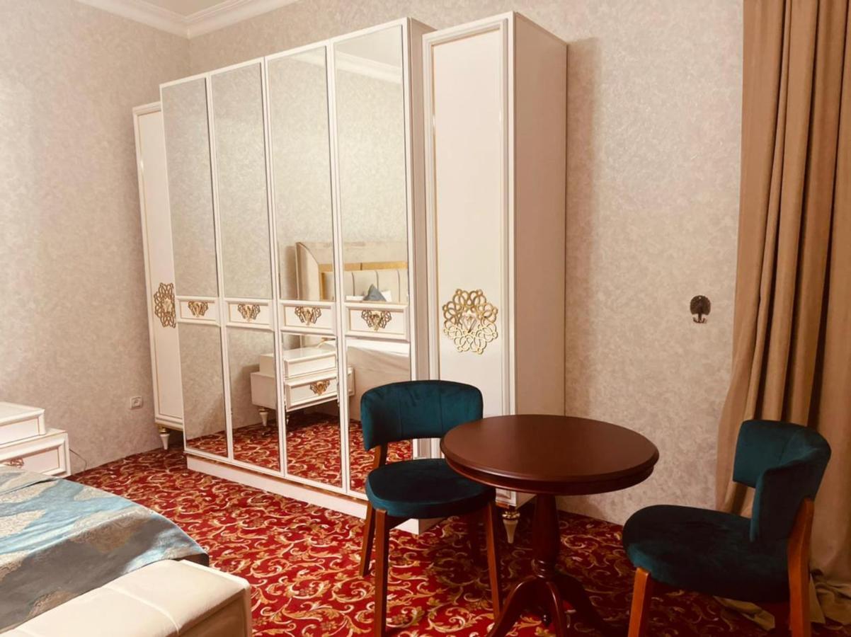 La Villa Hotel Old Baku Bagian luar foto