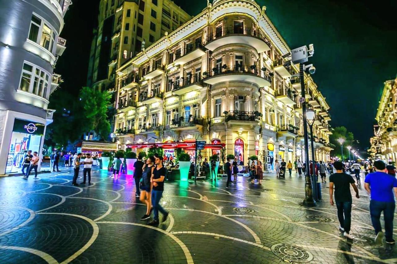 La Villa Hotel Old Baku Bagian luar foto