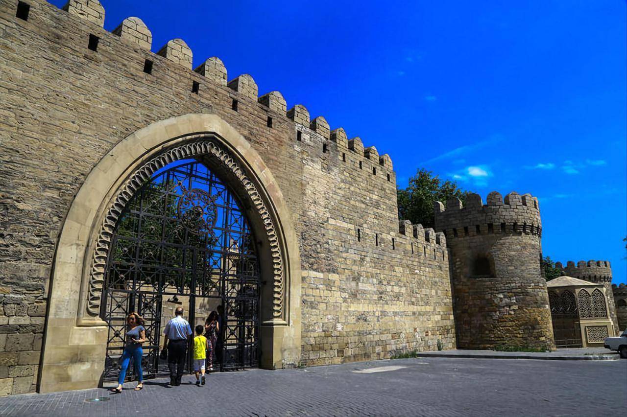 La Villa Hotel Old Baku Bagian luar foto